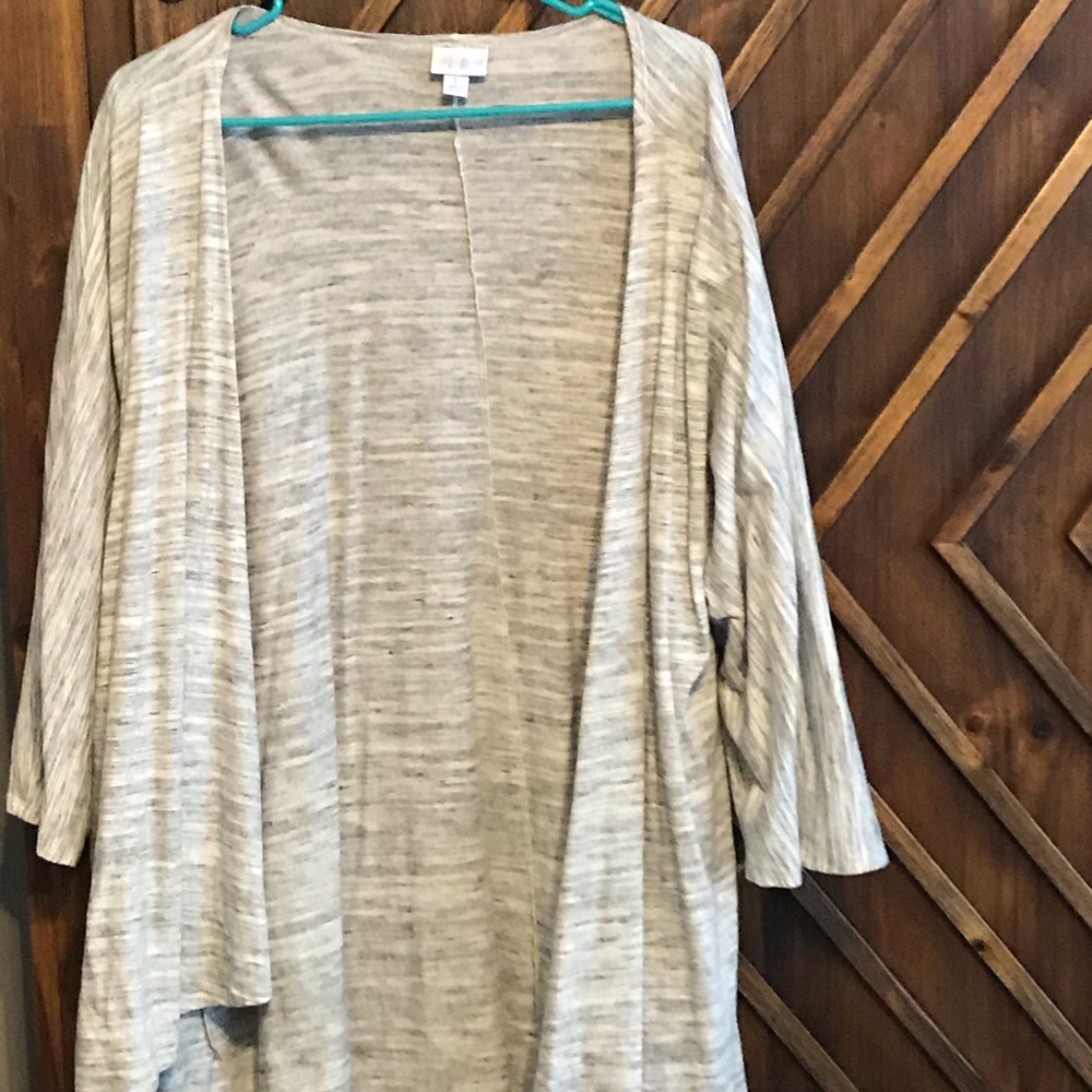 Large Lularoe Lindsay